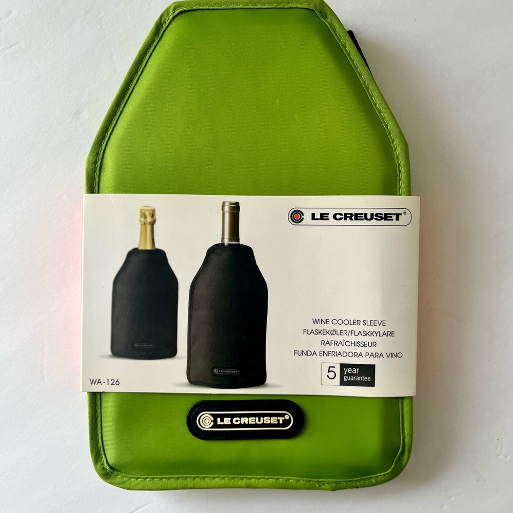 Le Creuset WA-126 Wine Bottle Cooler Sleeve Lime Green New